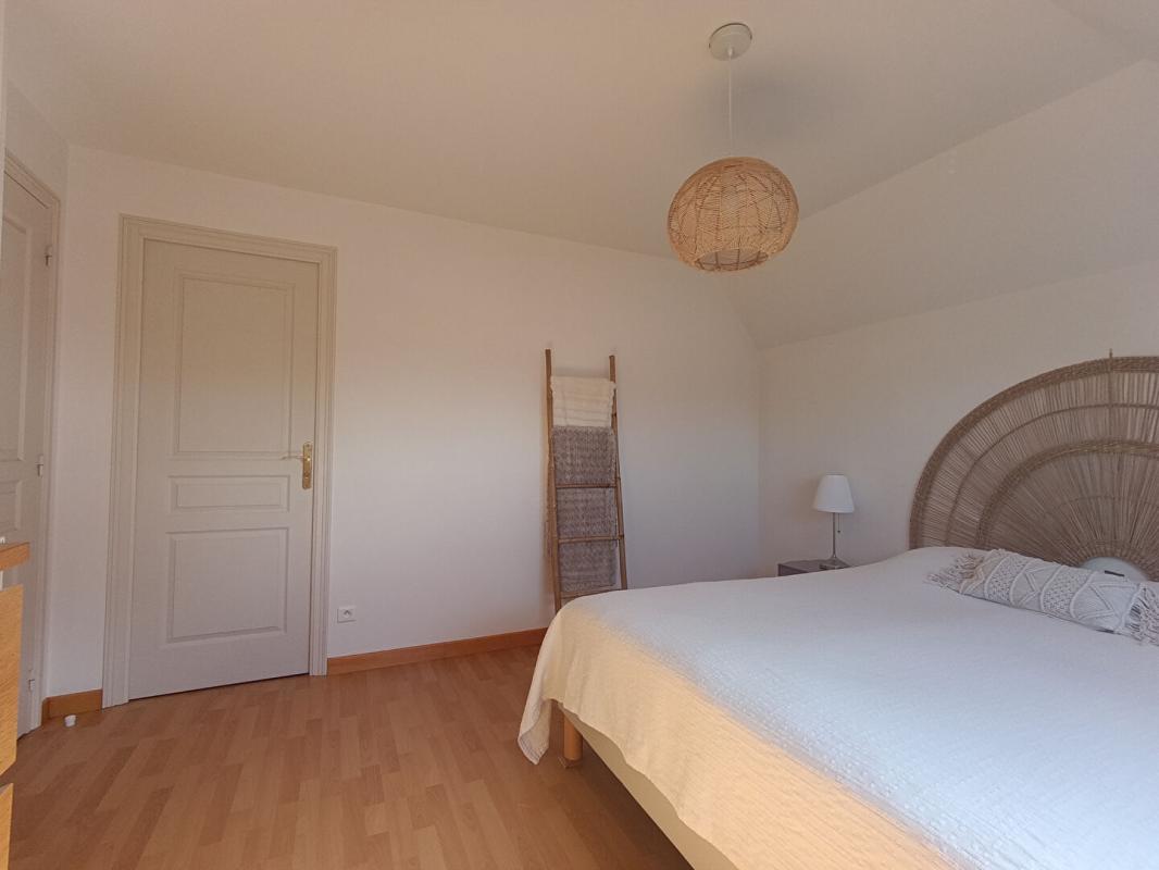 LE SOURN Maison 8 pièce(s) 134 m2 9