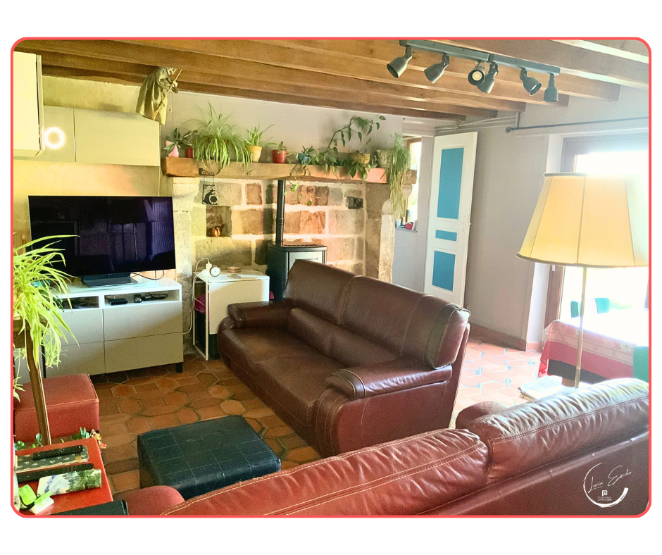 SAINT-MEDARD-LA-ROCHETTE Maison de campagne 159 m² 5 chambres Terrain 8000 m² Proche Aubusson 12