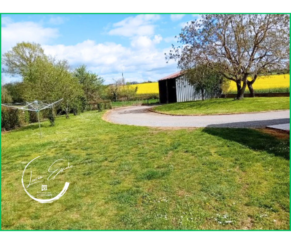 FEUSINES Maison à Feusines 4 pièce(s) 123 m2 10