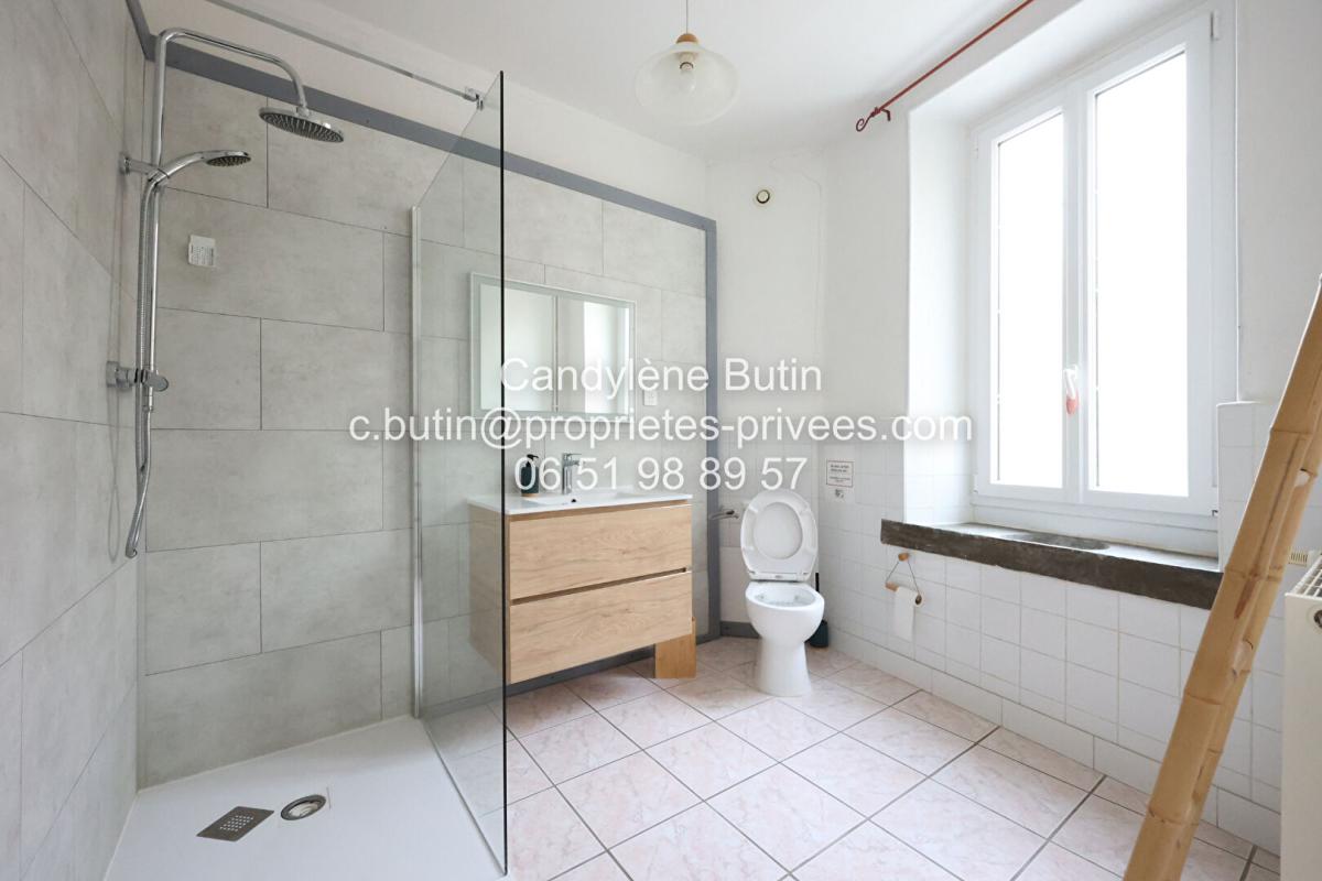 LA REDORTE Élégante maison de Maitre en pierre de 320m2 10