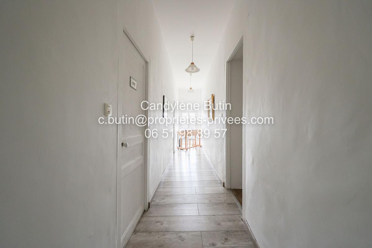 LA REDORTE Élégante maison de Maitre en pierre de 320m2 13