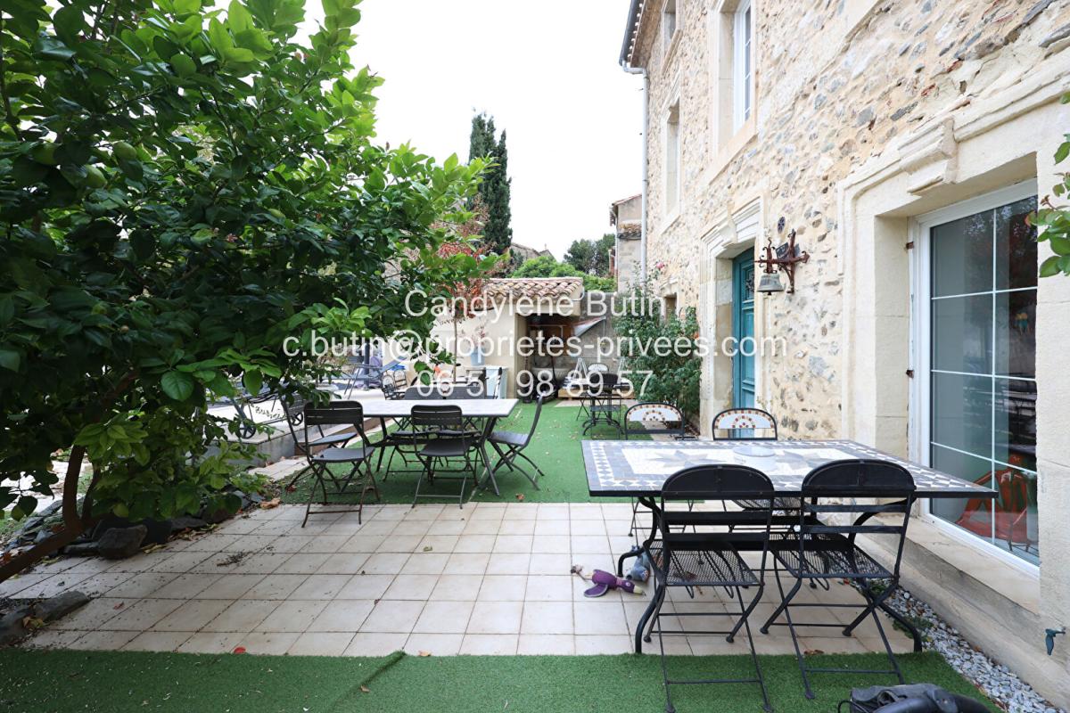 LA REDORTE Élégante maison de Maitre en pierre de 320m2 17