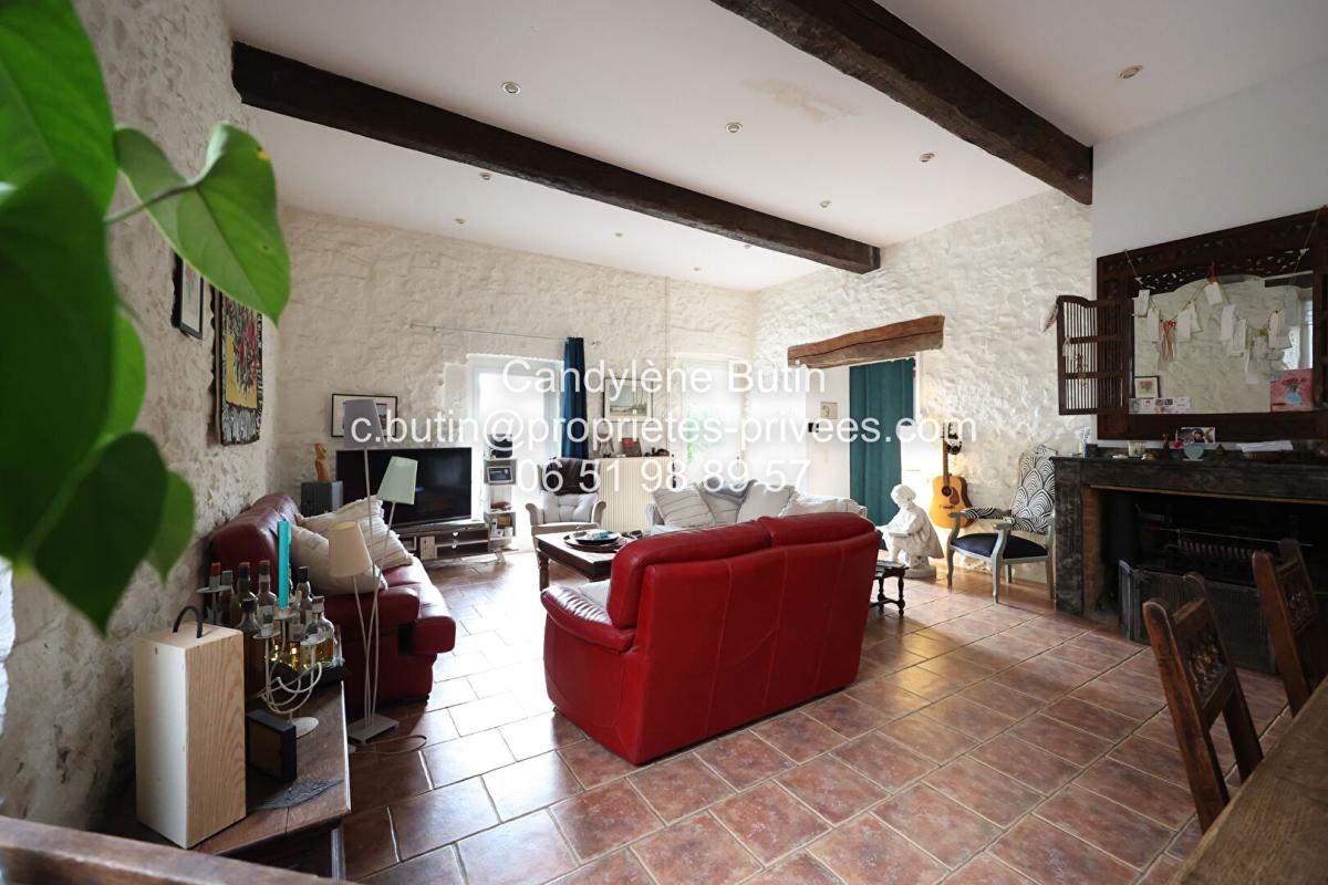 LA REDORTE Élégante maison de Maitre en pierre de 320m2 5