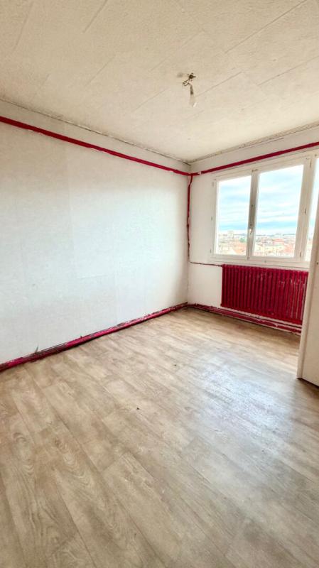 SAINT-DENIS Appartement  5 pièce(s) 70.72 m2 7