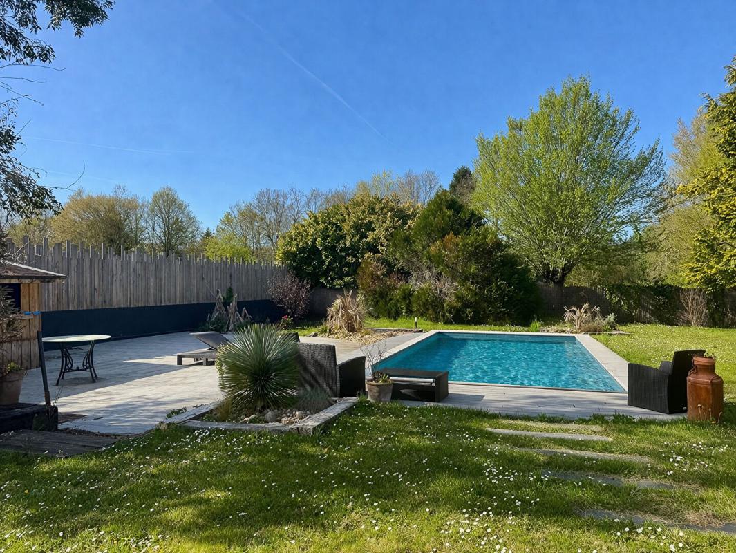 TRELISSAC A vendre, superbe maison d'architecte, 190 m², à Trélissac 24750 18