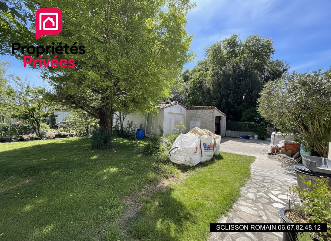 MORTAGNE-SUR-GIRONDE Maison sur sous-sol - Mortagne Sur Gironde -  4 pièces -  3 chambres - jardin - PRIX 249 376 FAI 14