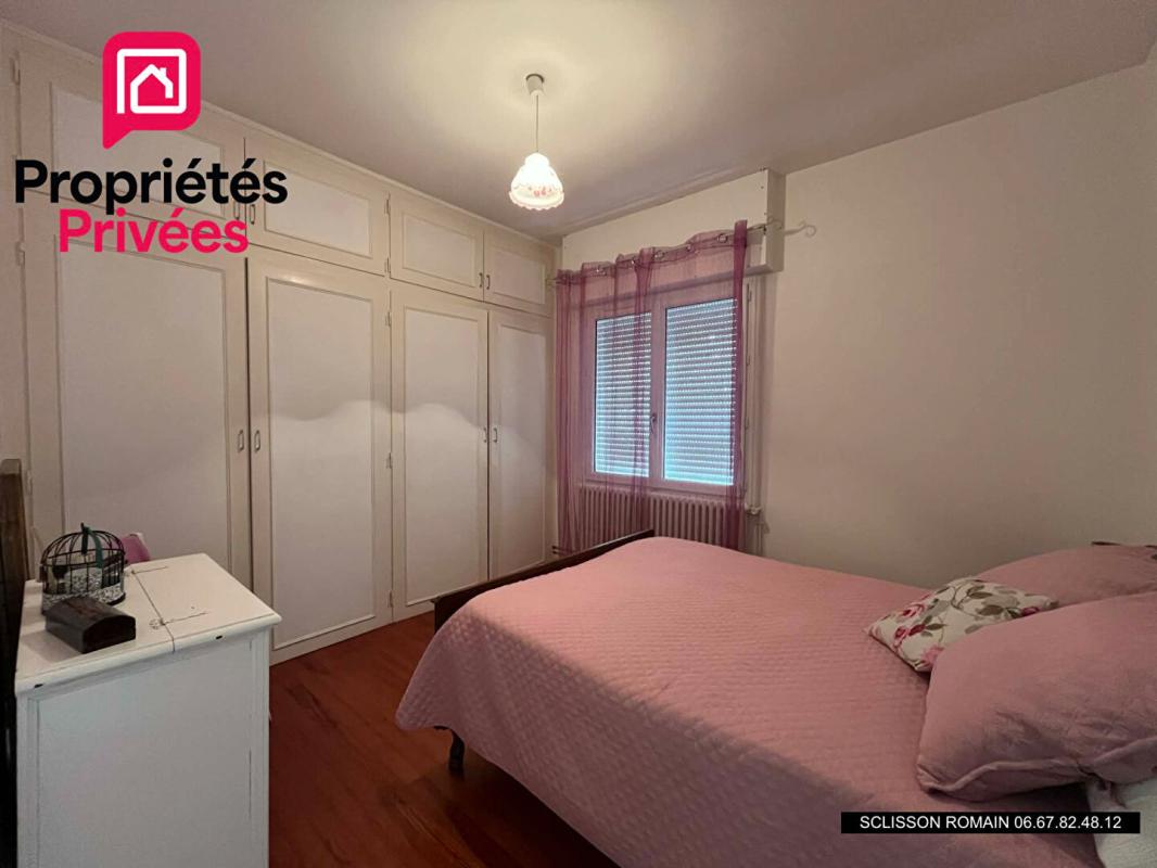 MORTAGNE-SUR-GIRONDE Maison sur sous-sol - Mortagne Sur Gironde -  4 pièces -  3 chambres - jardin - PRIX 249 376 FAI 9