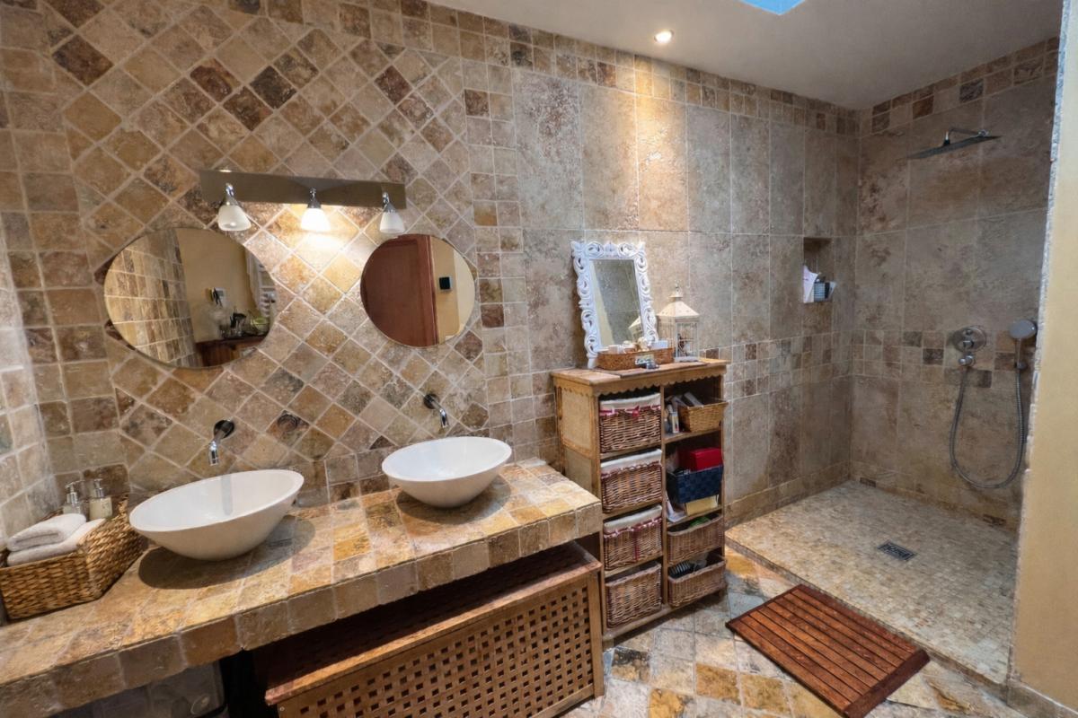 LE BOIS-D'OINGT Villa d'architecte 6 pièces 175 m2  sur terrain de 1214m2 12