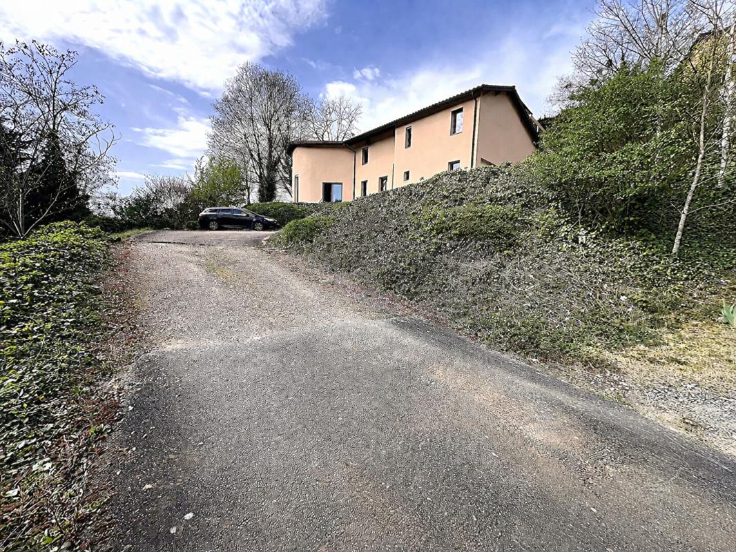 LE BOIS-D'OINGT Villa d'architecte 6 pièces 175 m2  sur terrain de 1214m2 15