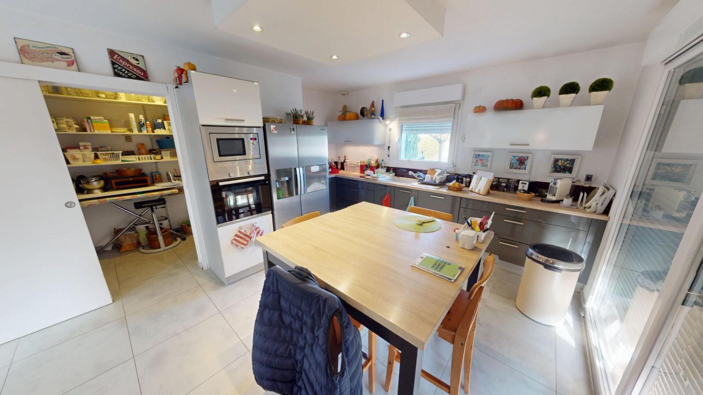 LA MOTTE Villa contemporaine 150m² , piscine - Cadre d'exception à La Motte (83920) 5