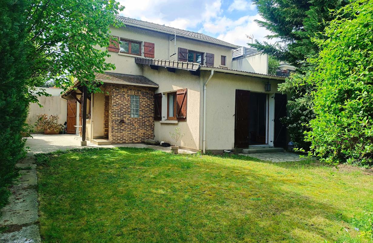 LE PERREUX-SUR-MARNE Maison Familiale 6 pièces 118m² LE PERREUX SUR MARNE (94170) 12