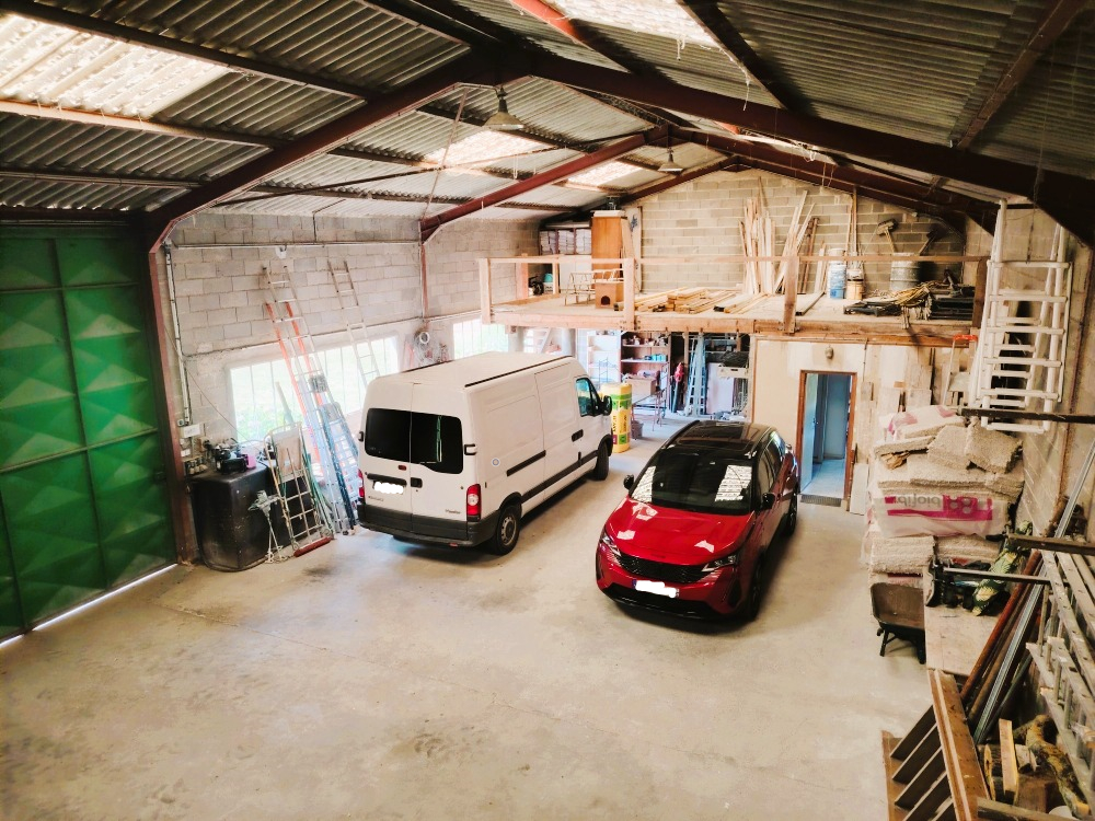 CHARTRES Maison avec Hangar à 25 min de CHARTRES SUD 17