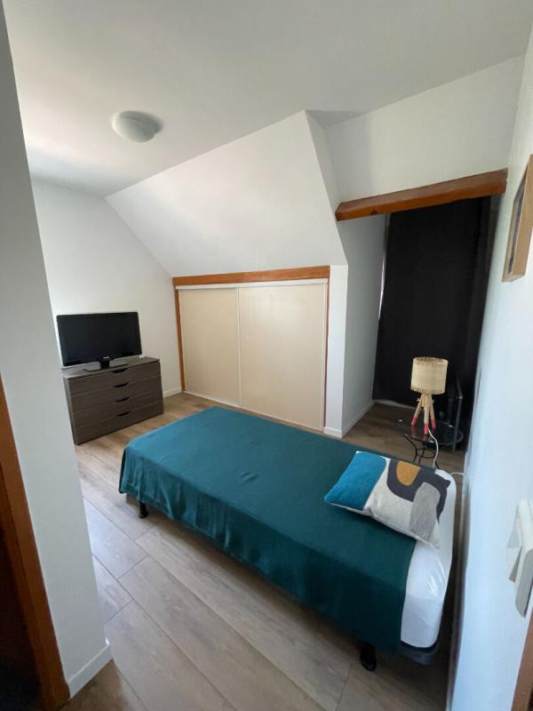 MENESPLET Maison périgourdine  8 pièces143m2 12