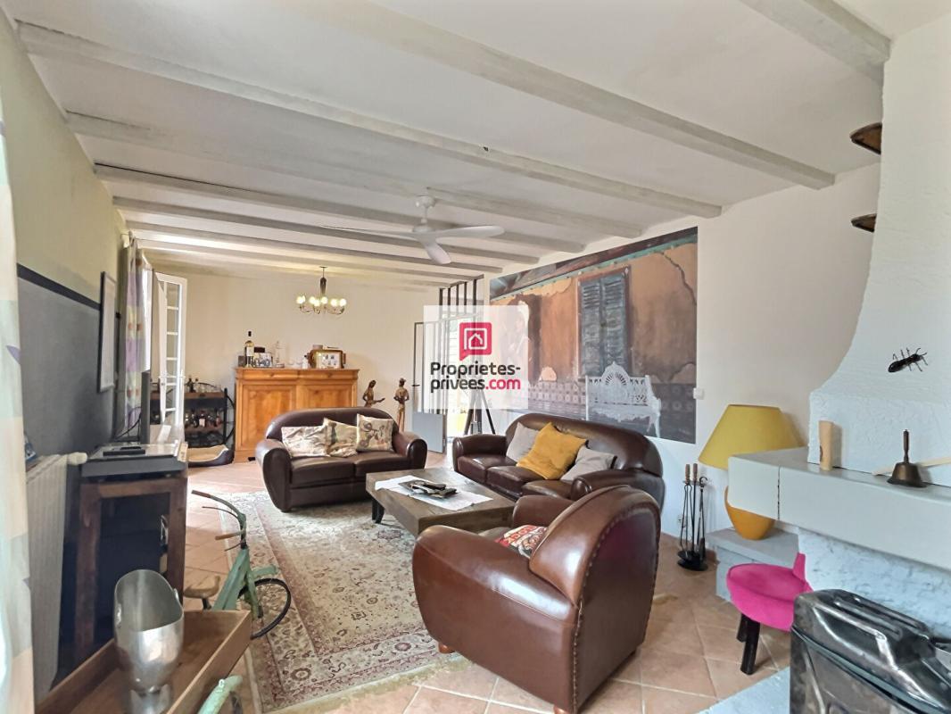 TRANS-EN-PROVENCE MAISON 205 m² -  2 Logements Piscine & 2 Garages 3