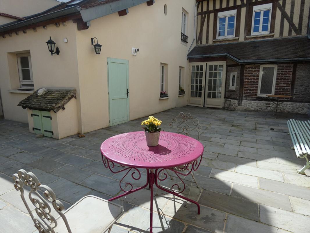 IVRY-LA-BATAILLE Maison ancienne (225 m2) 17