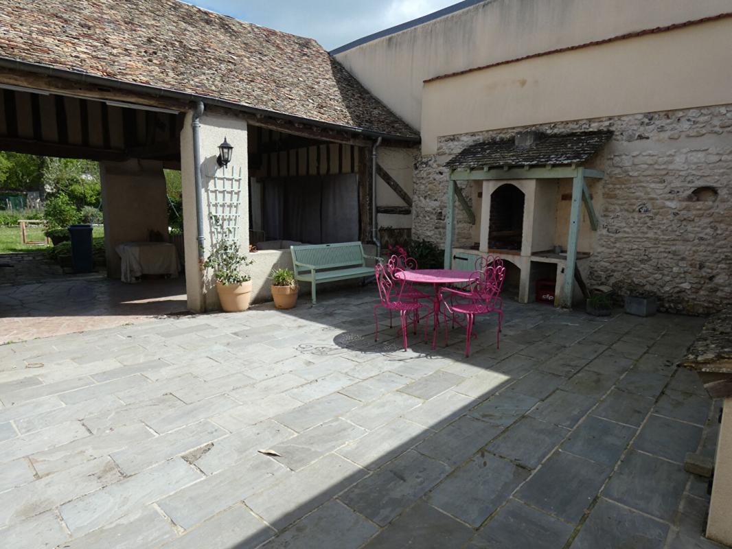 IVRY-LA-BATAILLE Maison ancienne (225 m2) 18