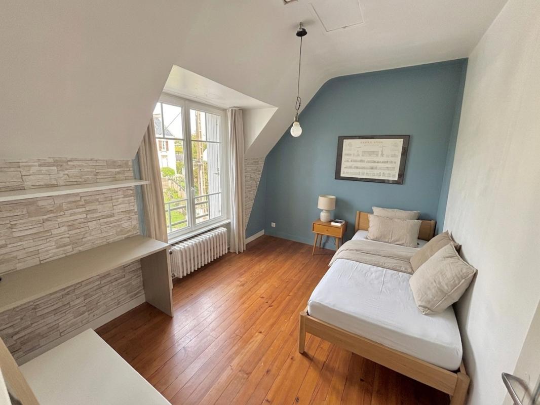 PLOUHINEC Plouhinec - 29780 -maison 4 chambres sur sous-sol total et garage, avec jardin 13