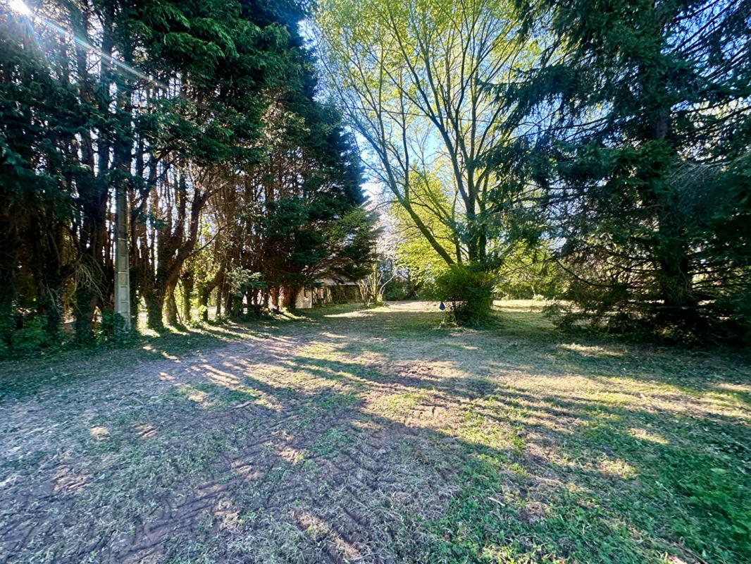 PONT-L'EVEQUE Longère Normande en colombage,  à rénover sur grand terrain de 5154m² 11