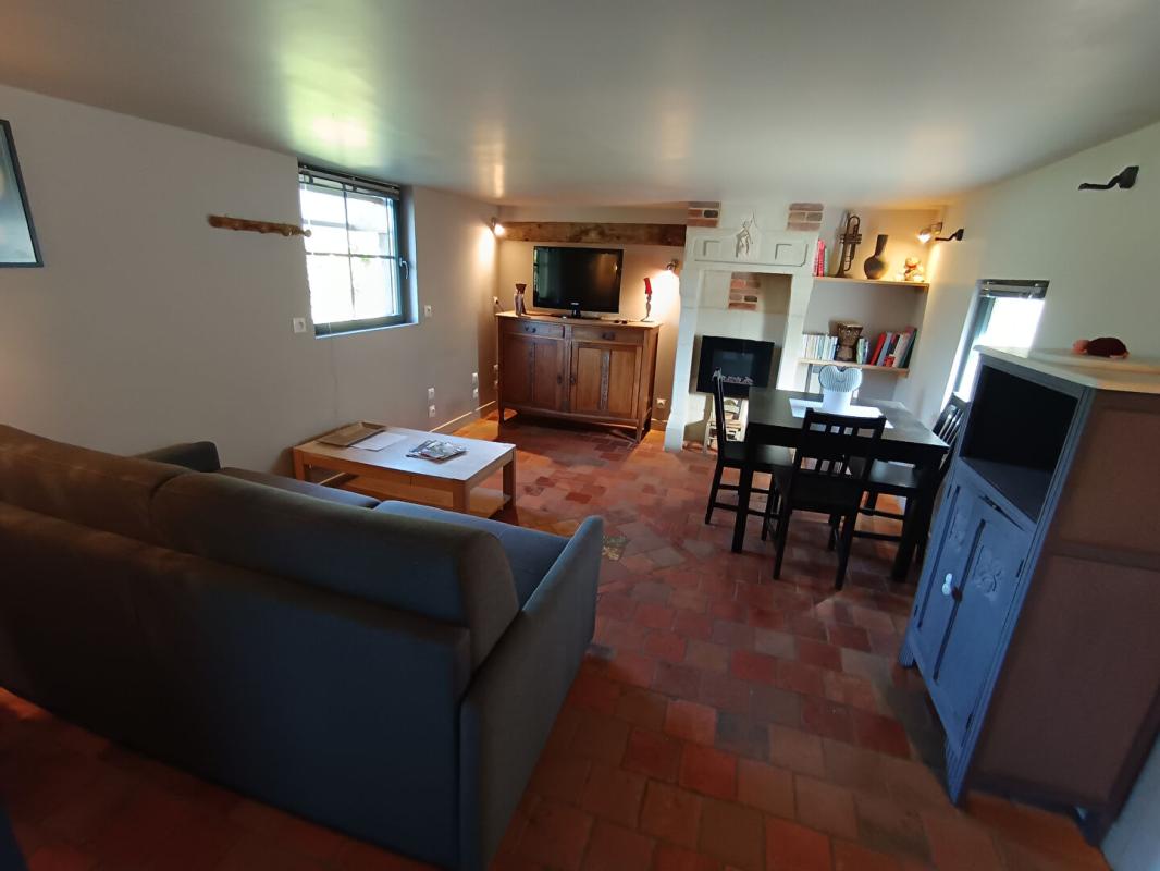 LISIEUX 14100  Maison 6 pièces  4 chambres 252 500 Euros 12