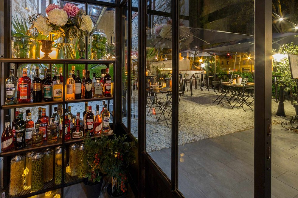 CARCASSONNE 11000 CARCASSONNE - RESTAURANT 265 COUVERTS, TERRASSE 5