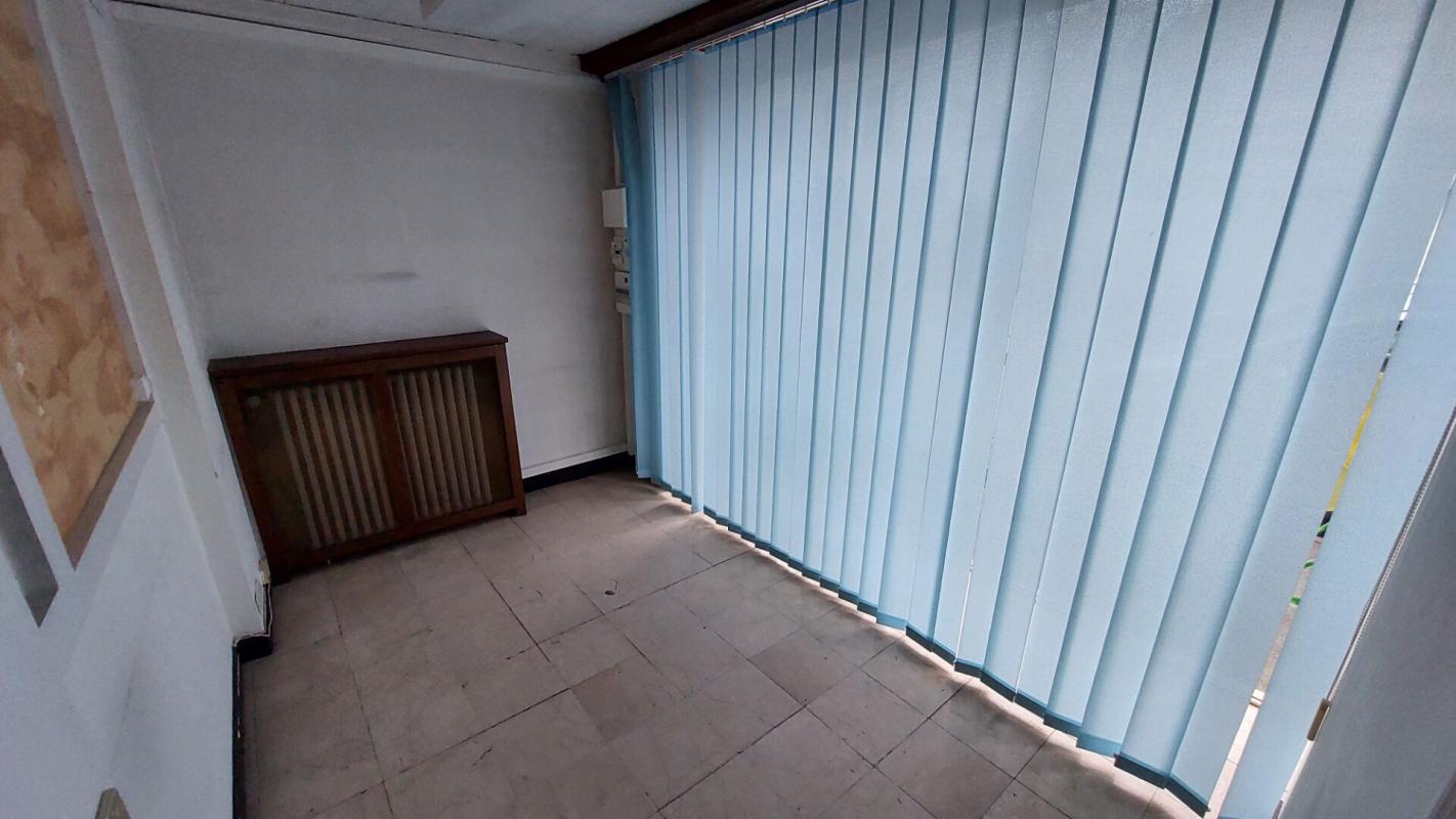 DREUX 28100 DREUX - MURS COMMERCIAUX, LOCAL 93 m² 9