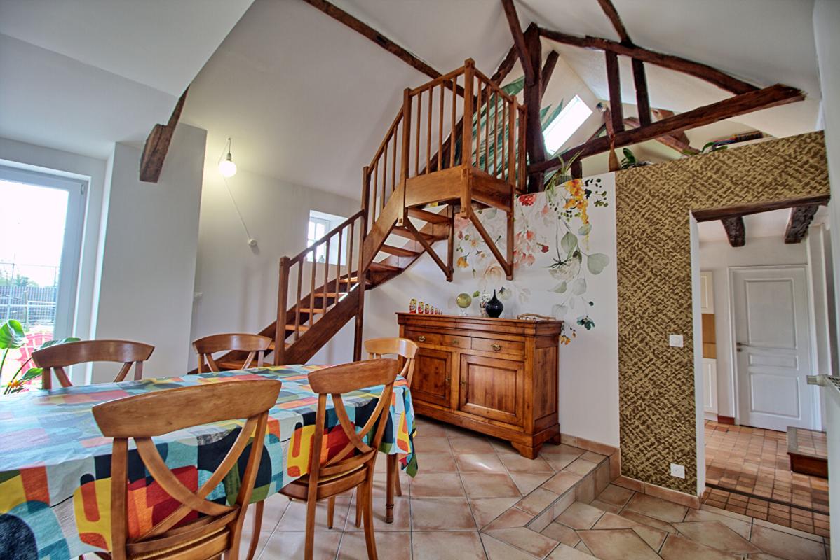 SAINT-SYLVAIN-D'ANJOU LONGERE Verrieres En Anjou 7 pièce(s) 185 m2 10