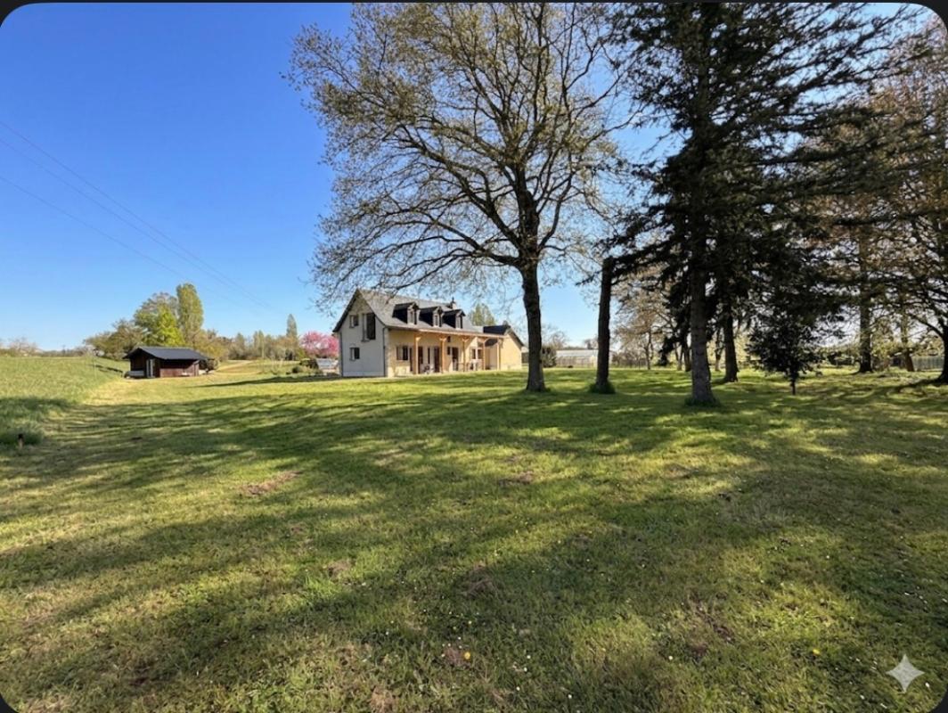 SAINT-SYLVAIN-D'ANJOU LONGERE Verrieres En Anjou 7 pièce(s) 185 m2 12