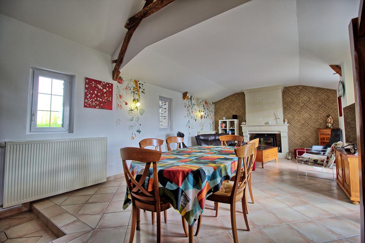 SAINT-SYLVAIN-D'ANJOU LONGERE Verrieres En Anjou 7 pièce(s) 185 m2 2