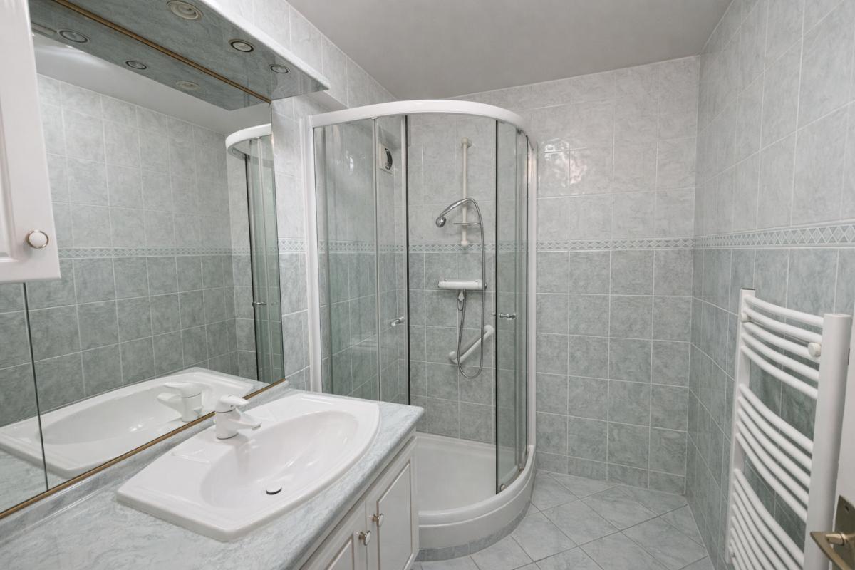 FREJUS Appartement  4 pièce(s) 110 m2 7