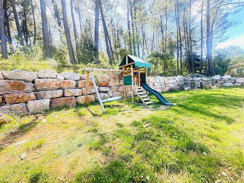 LODEVE Maison Lodève 6 pièce(s) 123 m2 sur parcelle de 670m² 2