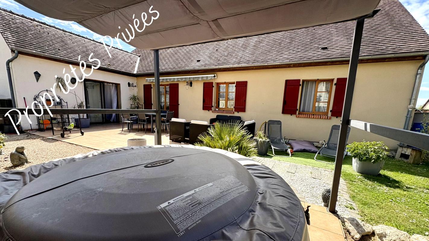 HUISSEAU-SUR-COSSON Maison Huisseau Sur Cosson 8 pièce(s) 143 m2 15