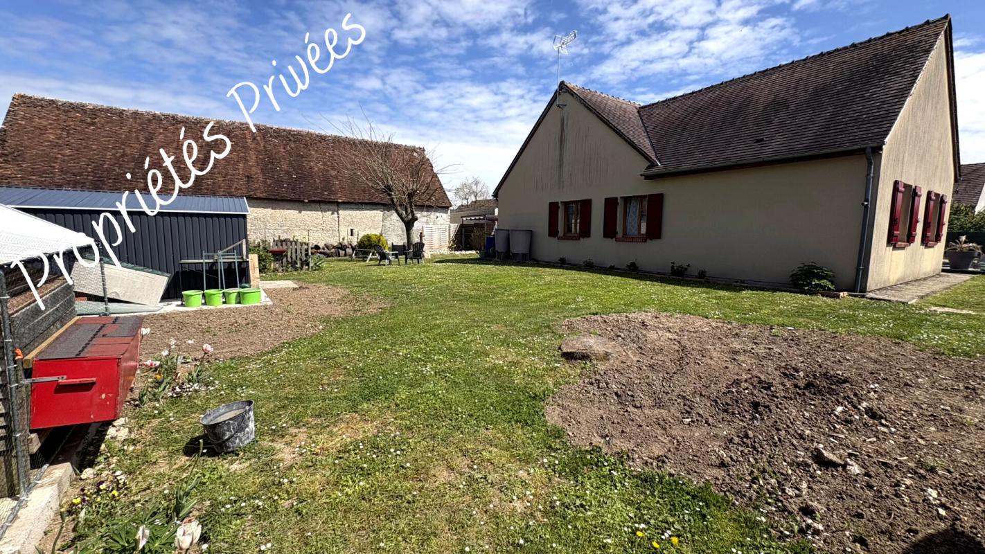 HUISSEAU-SUR-COSSON Maison Huisseau Sur Cosson 8 pièce(s) 143 m2 16