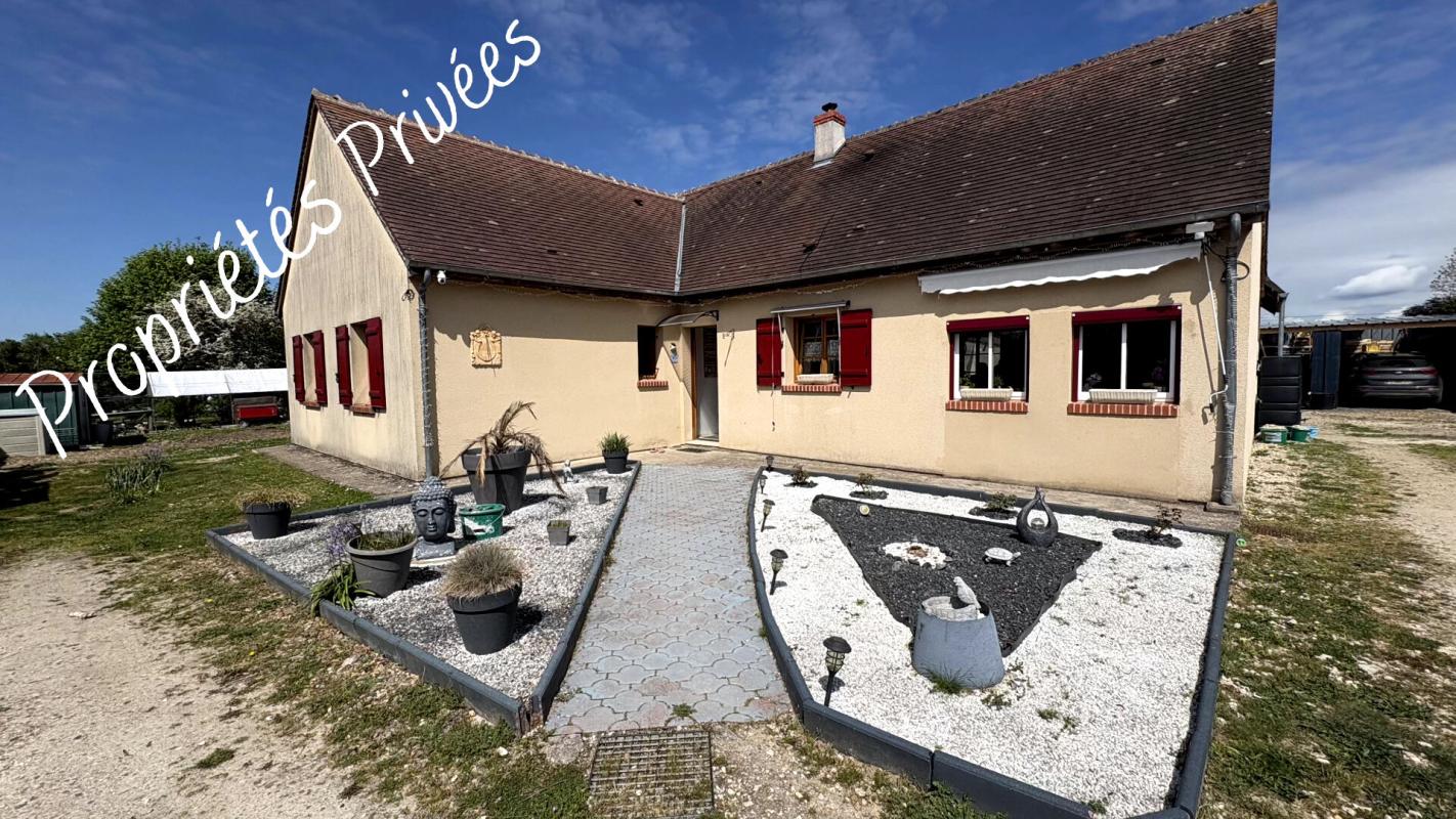 HUISSEAU-SUR-COSSON Maison Huisseau Sur Cosson 8 pièce(s) 143 m2 17