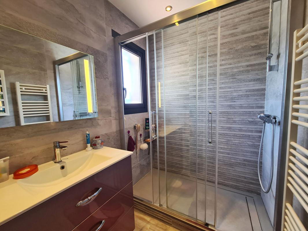 SANARY-SUR-MER VILLA T4 AVEC PISCINE 8