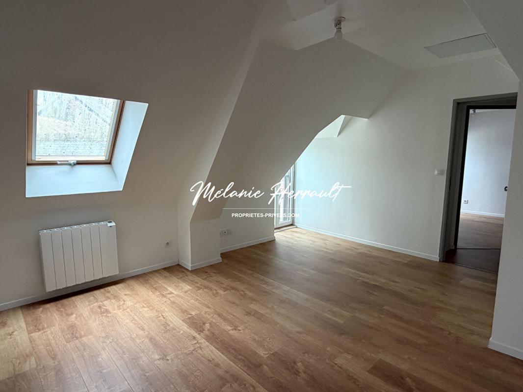 BOULOIRE Maison de bourg rénovée - 3 chambres à Bouloire (72440) 8