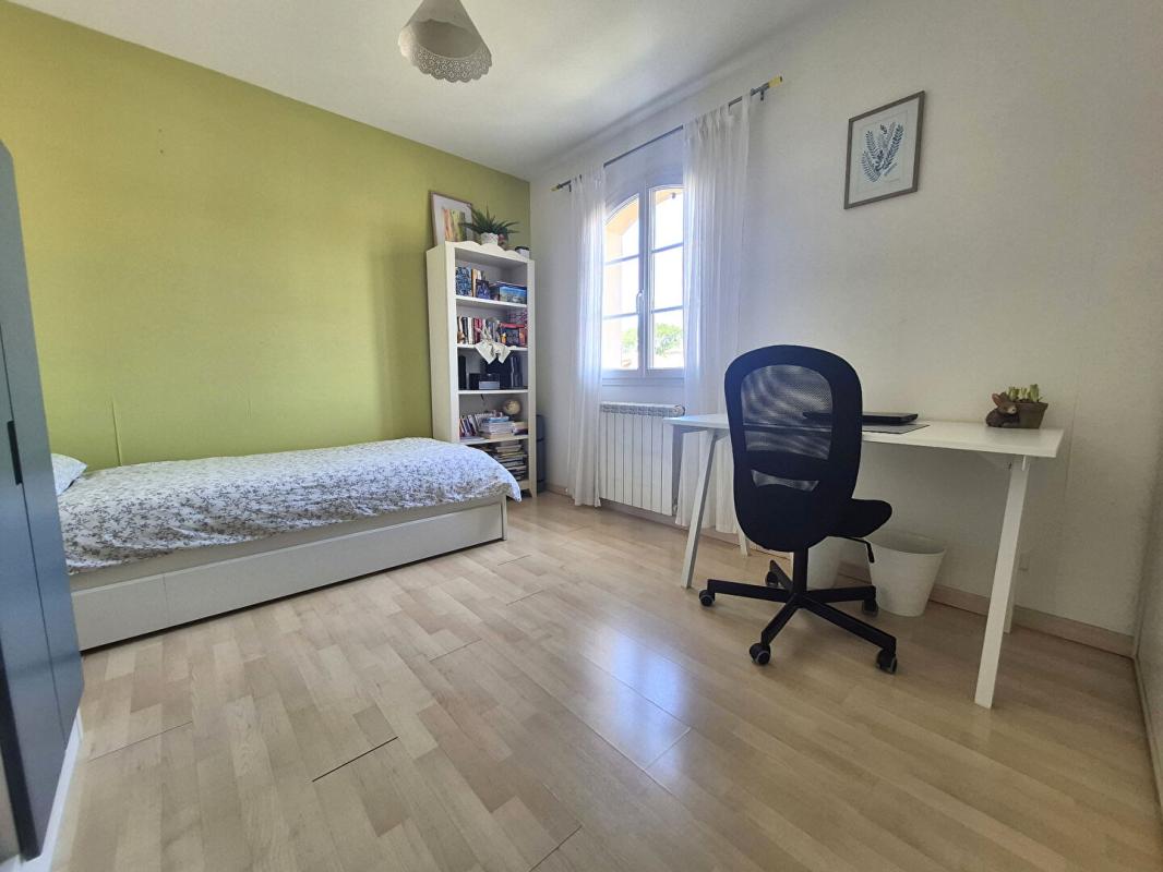 SAINT-CYR-SUR-MER Maison Saint Cyr Sur Mer 6 pièces 151.76 m2 14