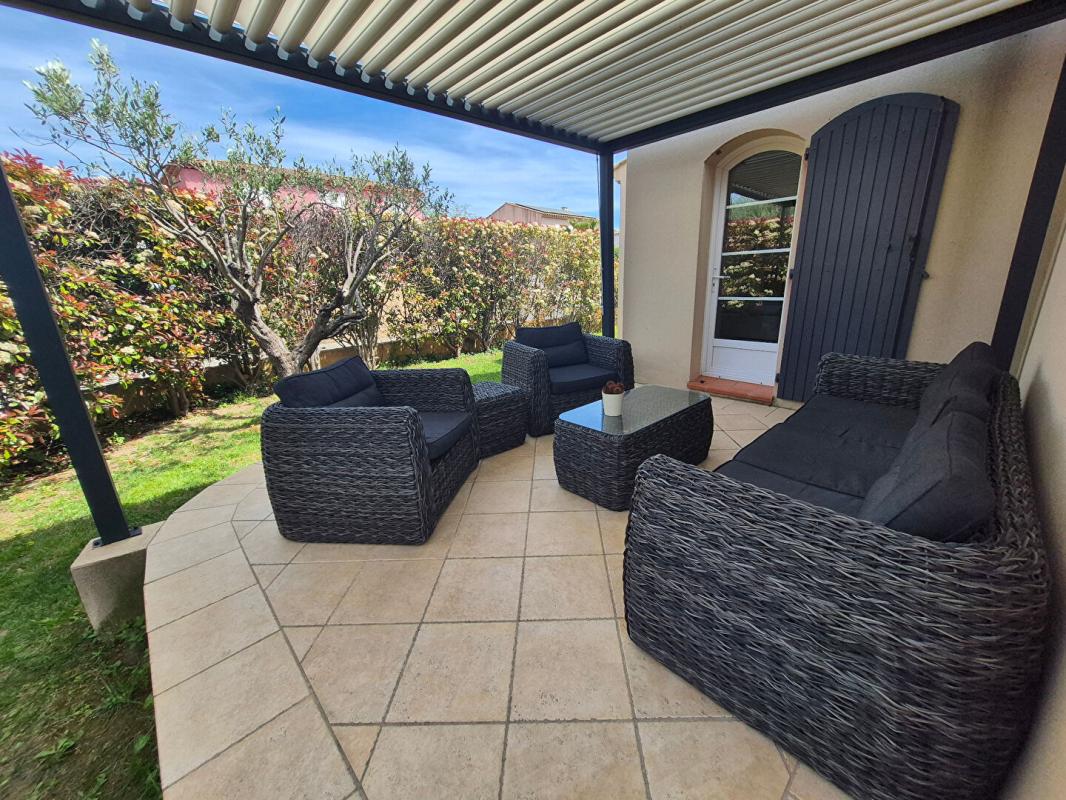 SAINT-CYR-SUR-MER Maison Saint Cyr Sur Mer 6 pièces 151.76 m2 4