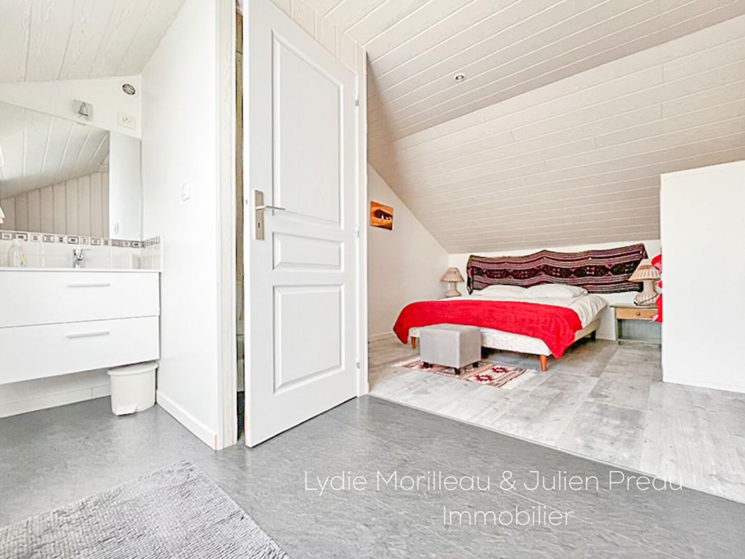 LA CHEVROLIERE Maison (4 pièces) 100 m² 9