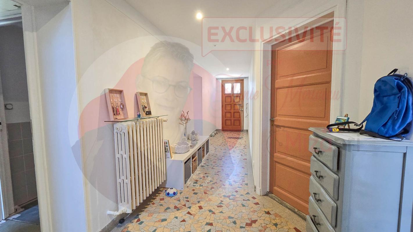 ISSOIRE Maison 150 m², 4 chambres, garage et jardin en centre ville, possible 2 appts 1