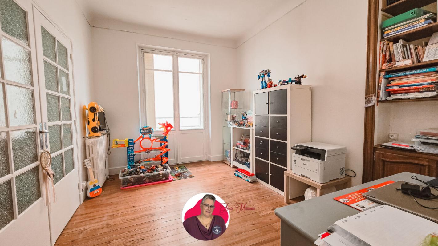 ISSOIRE Maison 150 m², 4 chambres, garage et jardin en centre ville, possible 2 appts 8