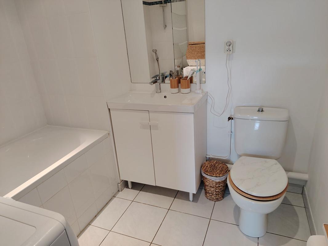 SAINT-ERBLON Appartement Saint Erblon 2 pièce(s) 35 m2 10