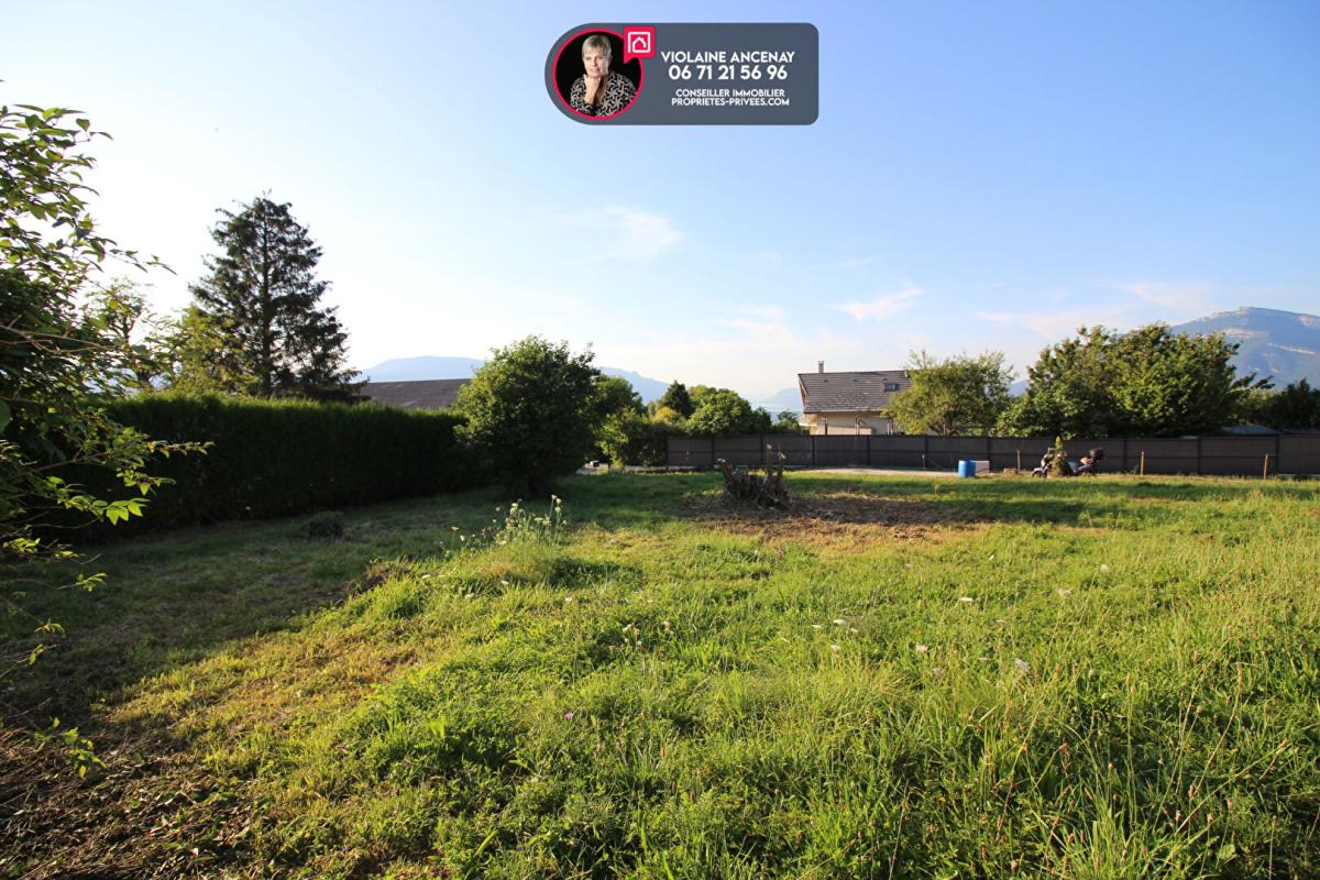 MONTAGNOLE Terrain constructible et viabilisé  à Montagnole 3