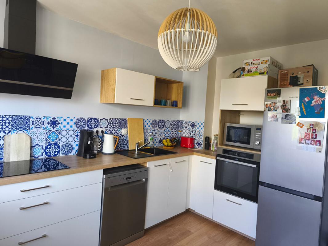 CLERMONT-FERRAND COUP DE COEUR - Appartement T3 lumineux avec balcon vue Puy de Dôme + garage - Secteur Lafayette 10