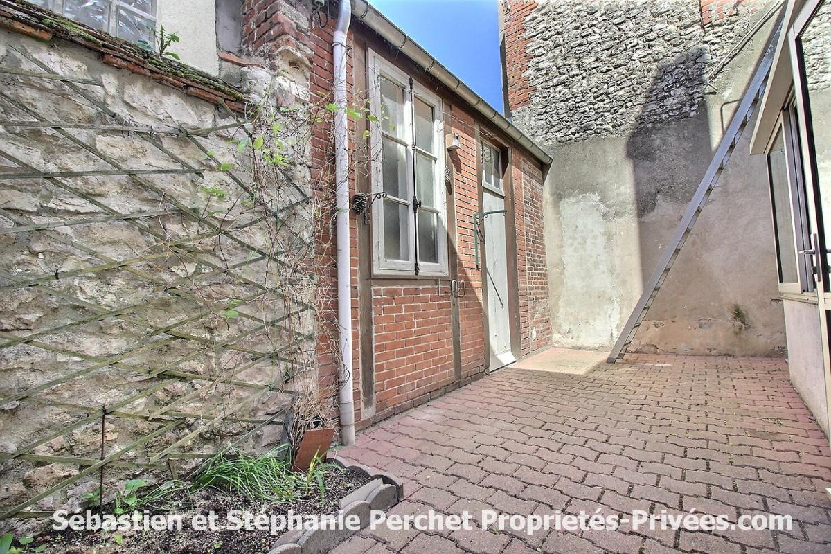 PATAY Maison  de ville Patay 3 chambres 91 m2 avec garage 6