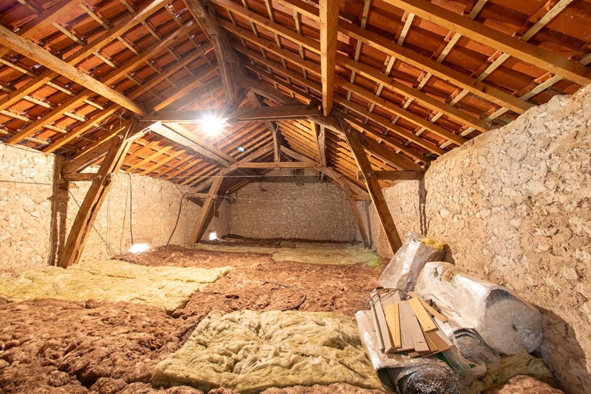 BASSILLAC A vendre, superbe propriété de charme à BASSILLAC ET AUBEROCHE 24330 14