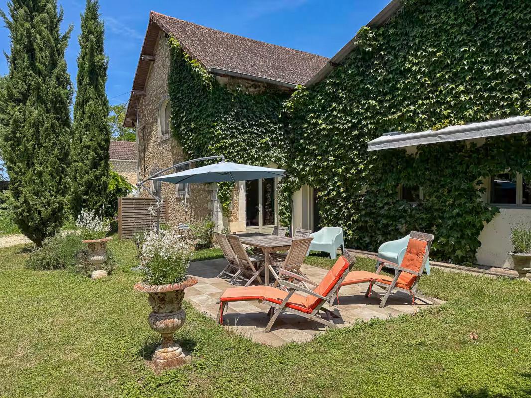 BASSILLAC A vendre, superbe propriété de charme à BASSILLAC ET AUBEROCHE 24330 4