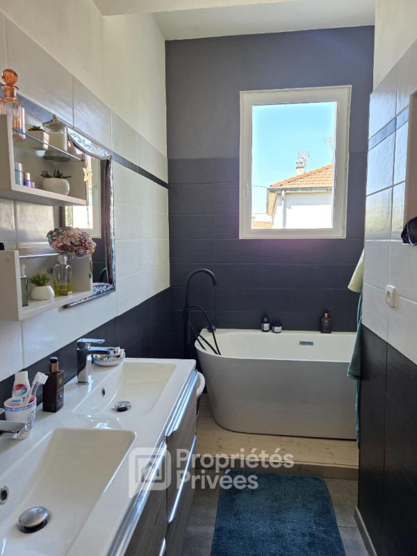 MONTELIMAR Exclusivité Maison Montélimar 6 pièces 130 m2 10