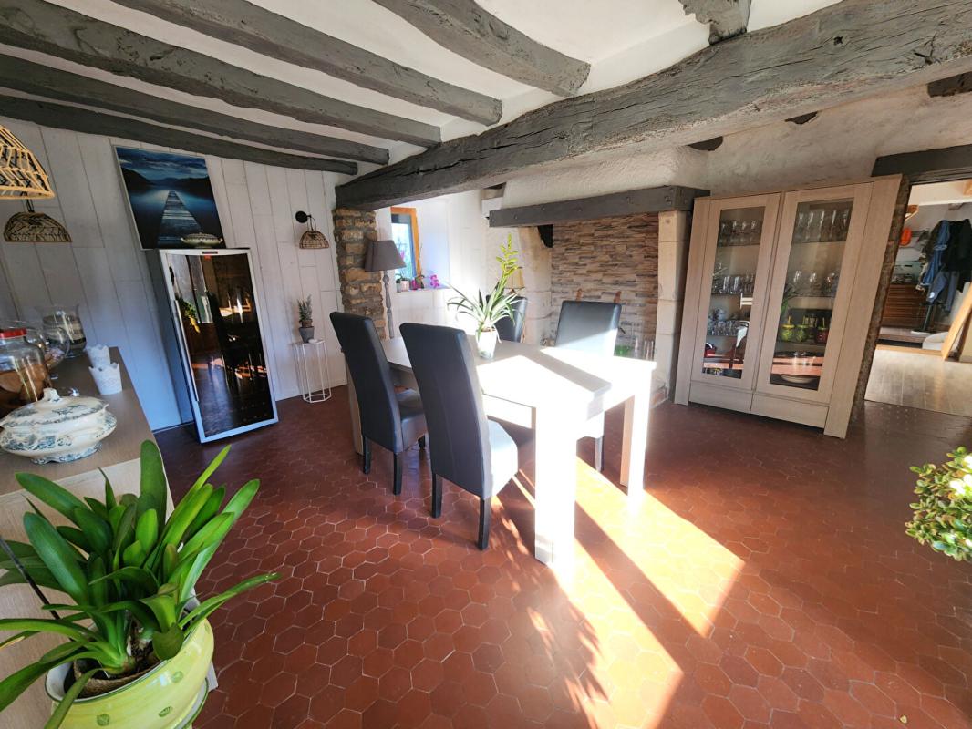 CHAMBOURG-SUR-INDRE Maison Chambourg Sur Indre 5 pièce(s) 196 m2 11