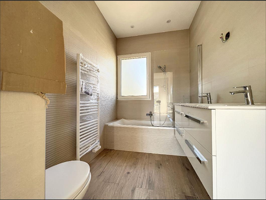 AURIBEAU-SUR-SIAGNE Maison mitoyenne Auribeau Sur Siagne 5 pièces 112 m2 7