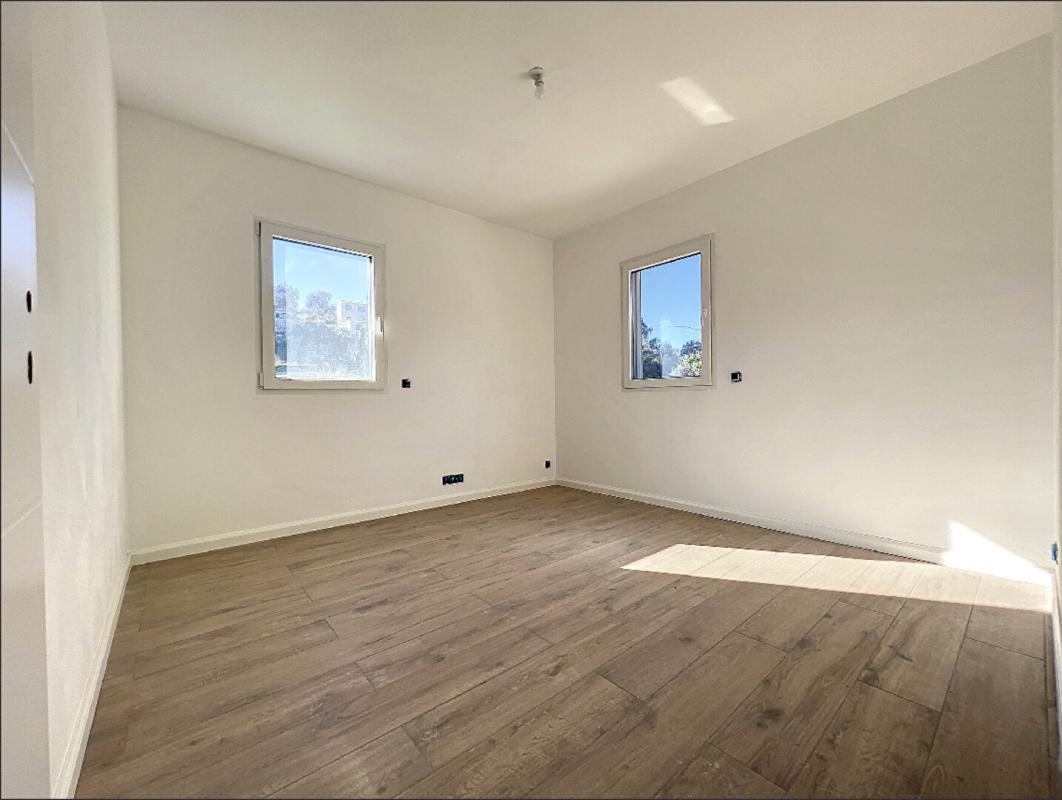 AURIBEAU-SUR-SIAGNE Maison mitoyenne Auribeau Sur Siagne 5 pièces 112 m2 8